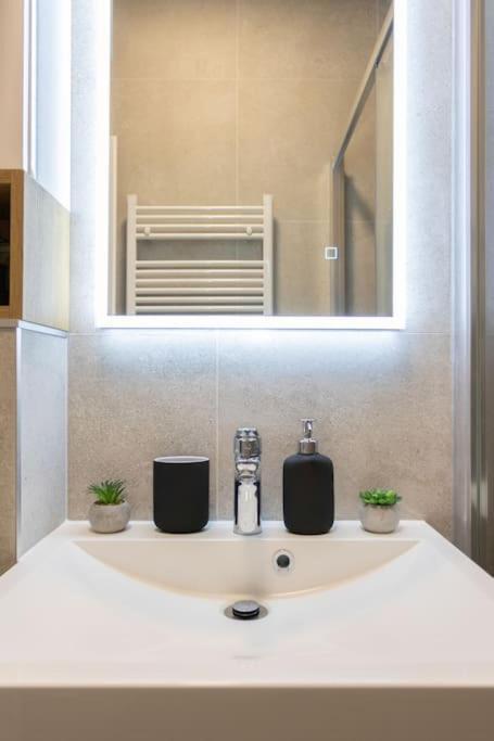 Flat4Us#Cozy#Freeparking#5People Lägenhet Zagreb Exteriör bild