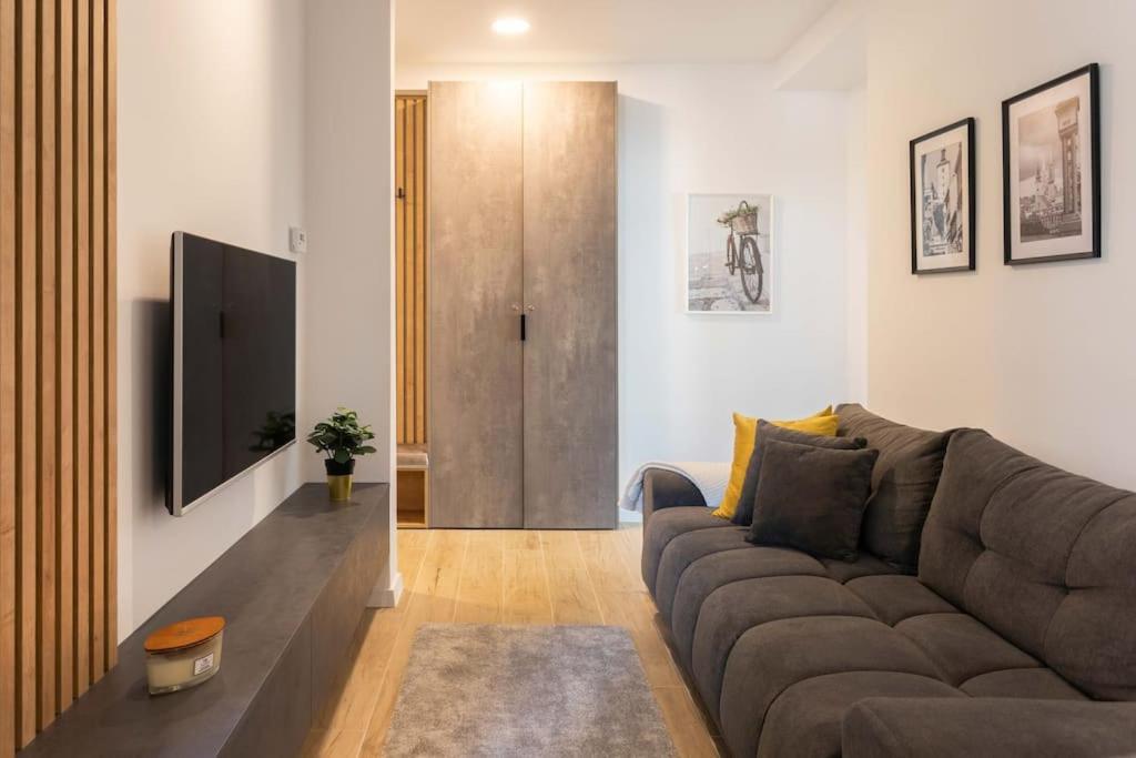 Flat4Us#Cozy#Freeparking#5People Lägenhet Zagreb Exteriör bild